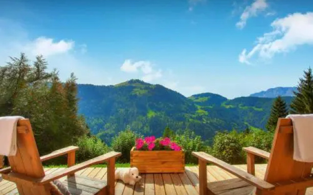 Chalet Charmar - OVO Network