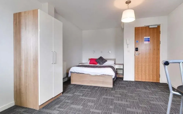 Axo Islington London