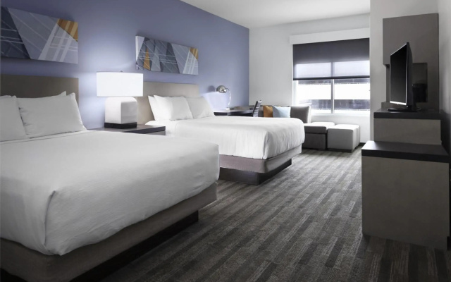 Hyatt House The Woodlands / Shenandoah