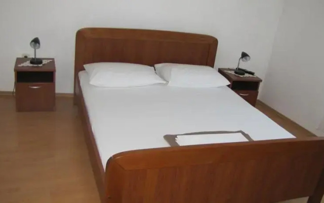 Apartments Klanac