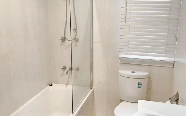 City Center - Modern 2-Bedroom Apartment