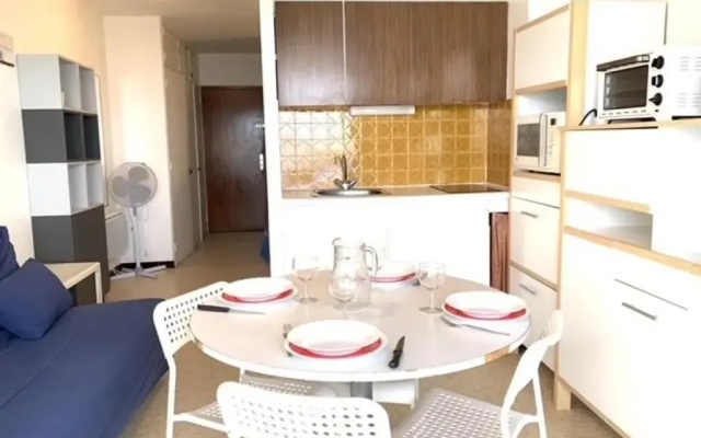 Appartement Balaruc-les-Bains, 1 pièce, 4 personnes - FR-1-503-8