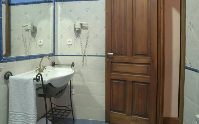 Hotel Alvar Fañez