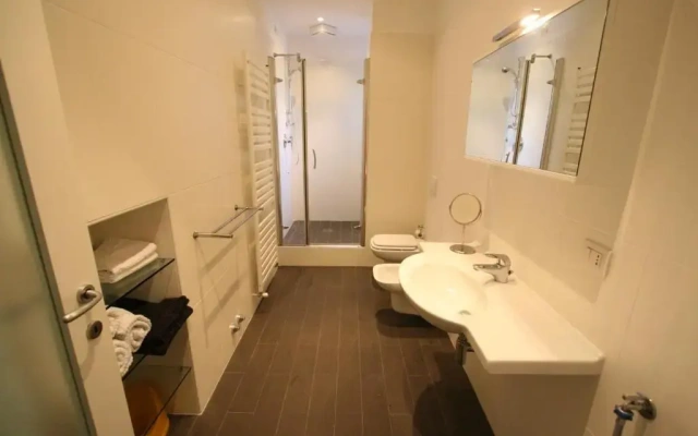 Cernobbio 2 Bedroom Apartment