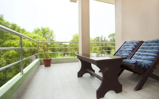 OYO 473 Hotel Jungle Palace