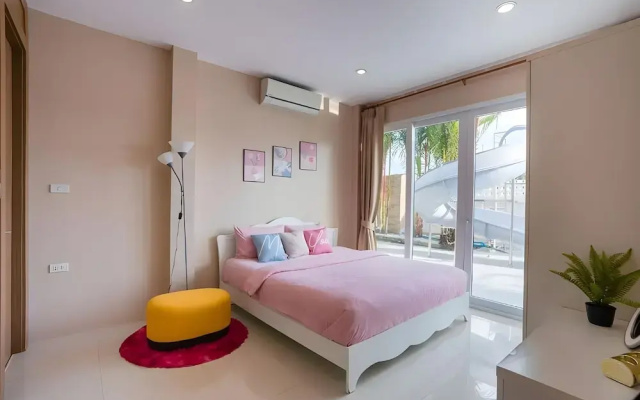 Platinum Pool Villa