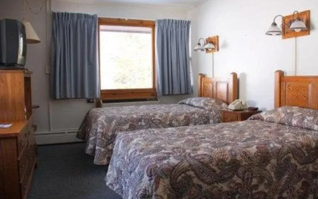 Blackwater Falls State Park Lodge