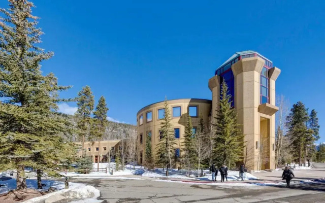 Keystone Condominiums