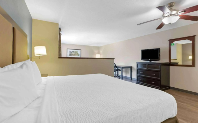 Extended Stay America Select Suites Hartford Manchester
