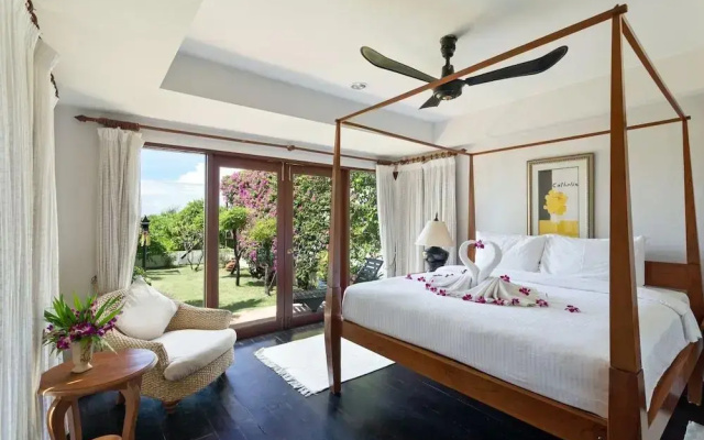 Villa Baan Hen 5 Bedroom Kata Beach