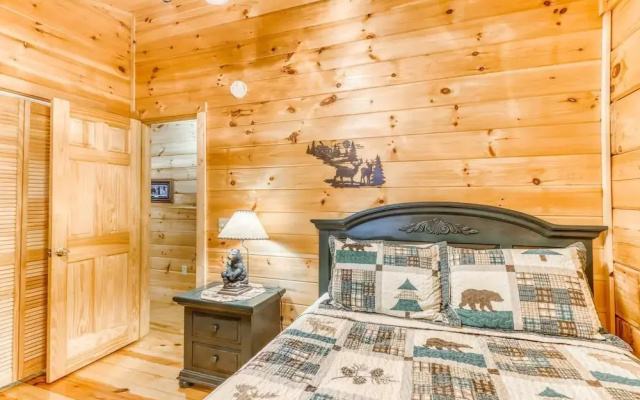 Bumpa Bear Hideaway