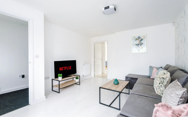 4 Bedroom House Manchester Hosted By MCR Dens