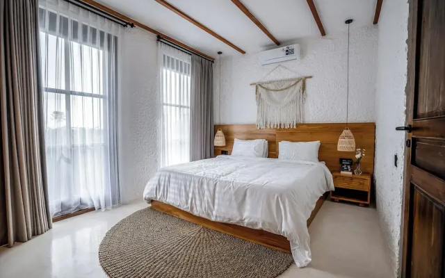 Tropical Tribe Villa by EVDEkimi Ubud - Longer Stay Extra Perks