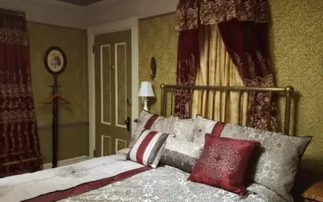 Holidae House B&B
