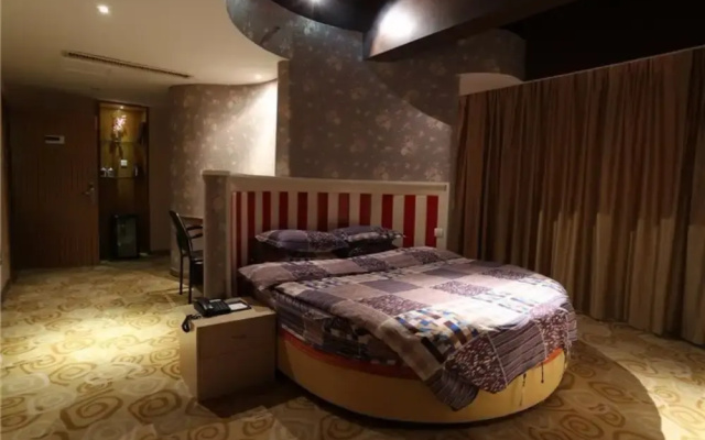 Pingguo Hotel