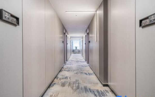 Heyuan Daxin Business Hotel (Renrenle Wanlongcheng Branch)