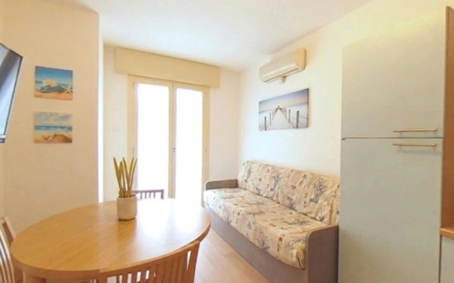 Cozy Central Flat 150mt From the Beach