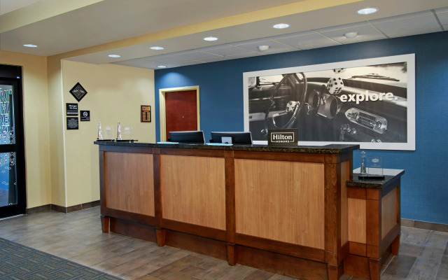 Hampton Inn Winfield