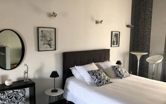 B&B dans Mas en pierres