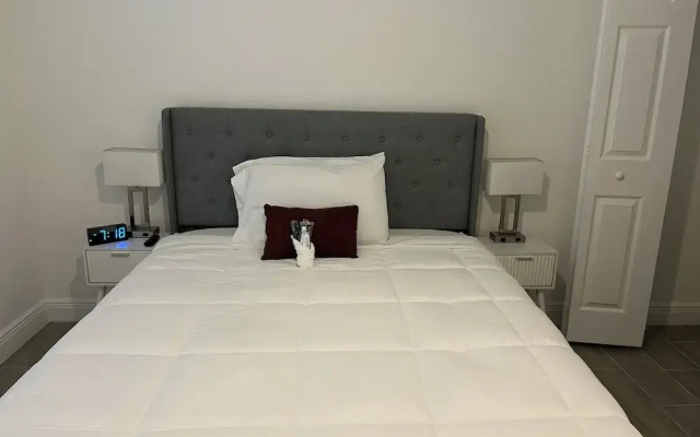 Cozy Lehigh Extended Stay