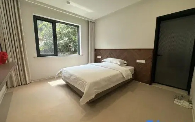 Wangye Villa Lakeview Light Luxury Vacation Homestay
