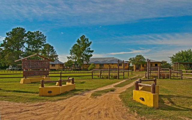 Irupe Lodge