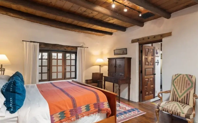 3BD Garcia Street Adobe