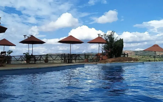Hotel Las Rocas Resort