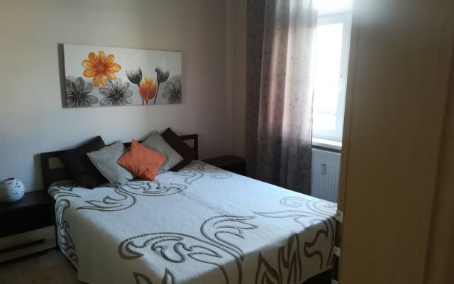 Апартаменты Muna Apartments - Ghada вид на фасад