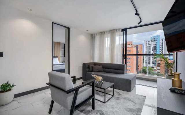 Housy Laureles - 701