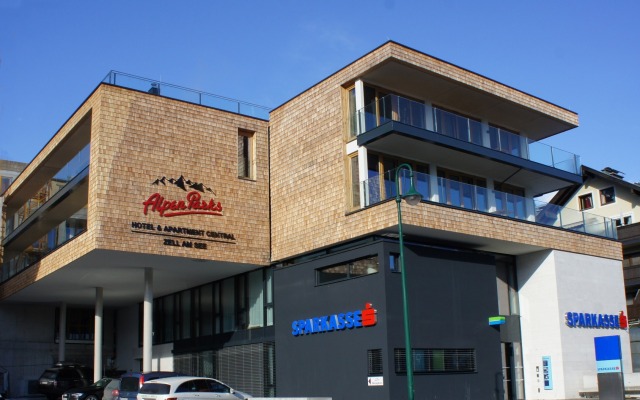 AlpenParks Hotel & Apartment Central вид на фасад