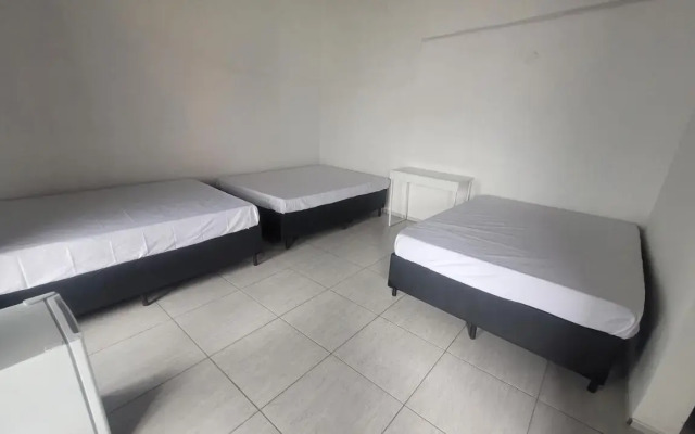 Tutts Cabana Hostel