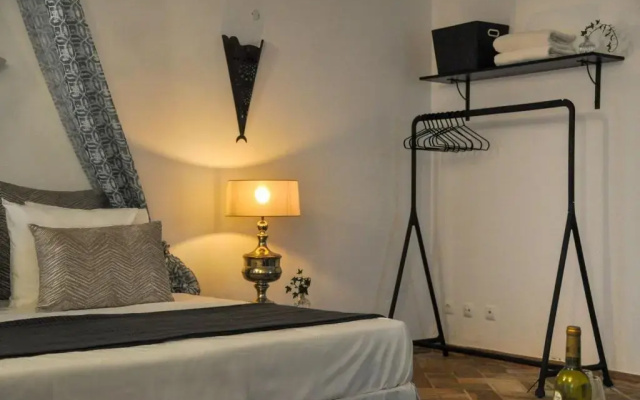 Elegant Studio Formosa in Taviras Historica Centre