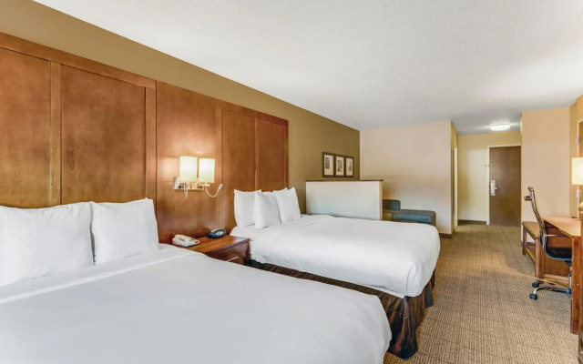 Comfort Suites Huntsville MidCity District at Research Park