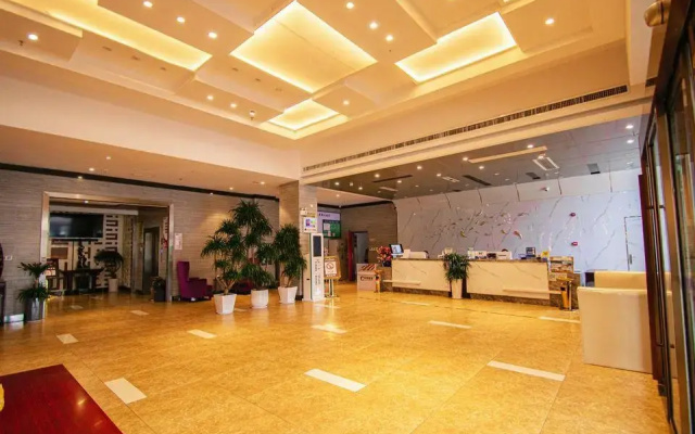 Landscape City Hotel
