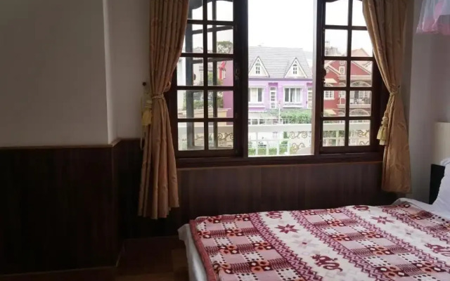 Dalat Coffee House Homestay
