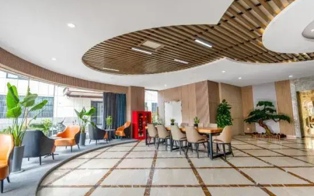 Super 8 Select Hotel (Hefei Olympic Sports Center Anyi Second Affiliated Hospital)