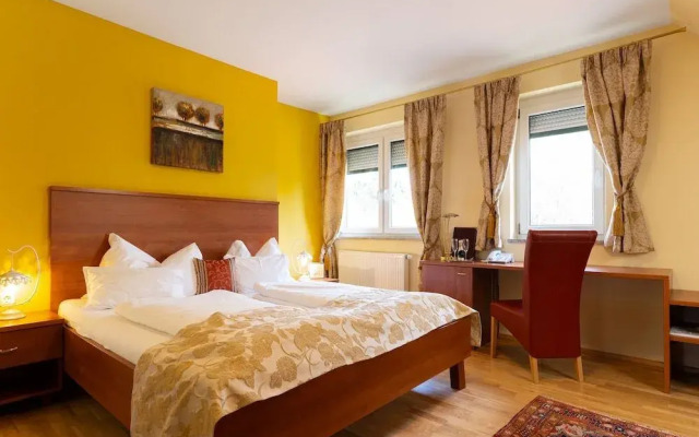 Hotel Garni Pölzl