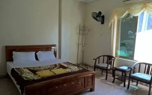Cat Ba Guest House