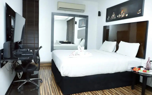 Opal Serviced Residences - Unit of Prohotel