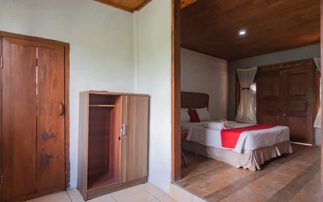 RedDoorz near Kampung Gajah 2