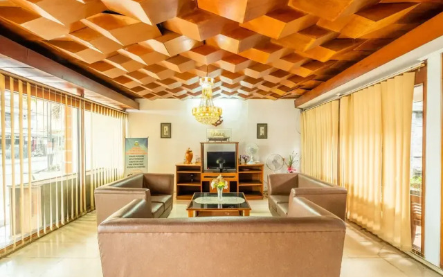 OYO 943 Hotel Azalea Syariah