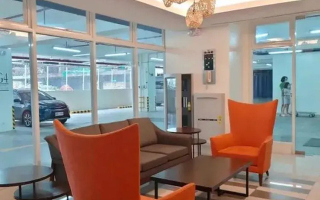 2BR/Pioneer Woodland connected to Metro Rail Station SM Light Boni Mandaluyong Manila Philippines