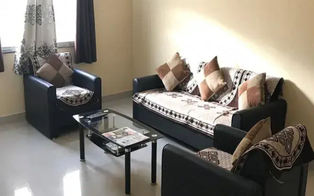 StayEden - Stylish Homestay Airport 2BHK