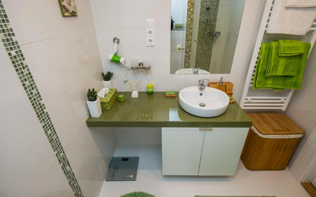 Green Pearl Apartment
