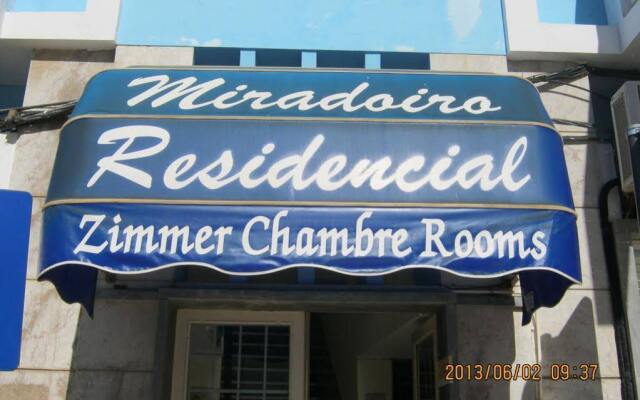Отель Residencial Miradoiro Портимао вид на фасад