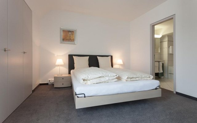 EMA House Serviced Apartments Florastrasse 26 in Zurich, Switzerland from 343$, photos, reviews - zenhotels.com guestroom