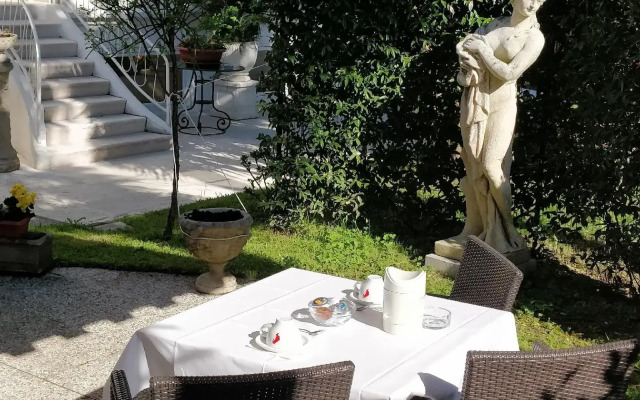 Hotel Villa Delle Palme