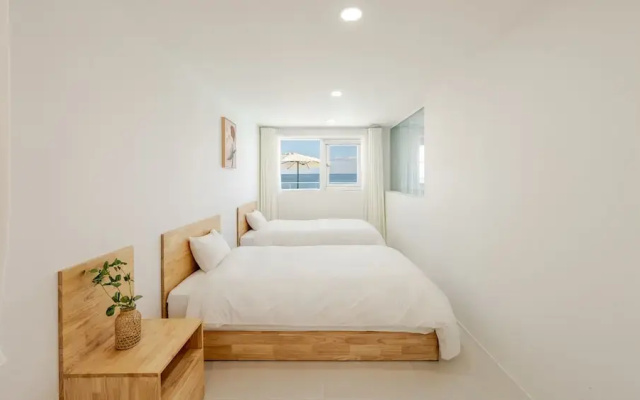Donghae Badadam Ocean View Spa Pension