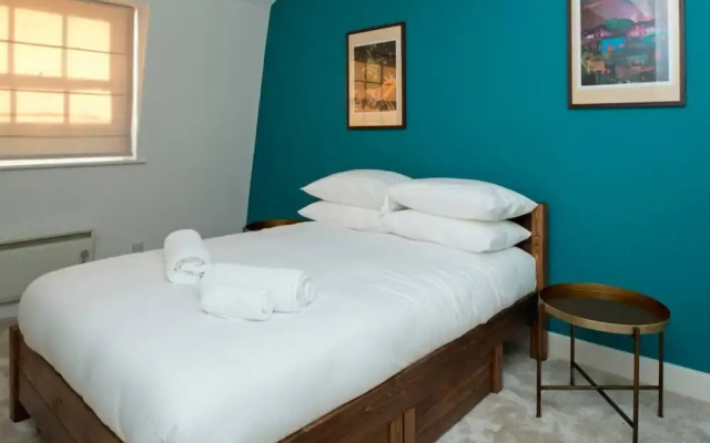 2 Bedroom City Centre Penthouse
